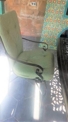 Пошив чехлов и подушек для садовой мебели